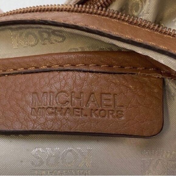 Michael Kors Pebbled Grain Leather Belted Strap Hobo Shoulder Bag Cognac - Picture 5 of 5